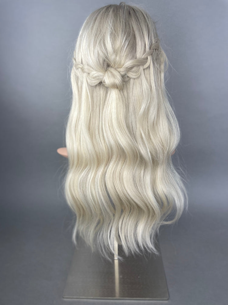 Real hair wig - model Frida ash blonde